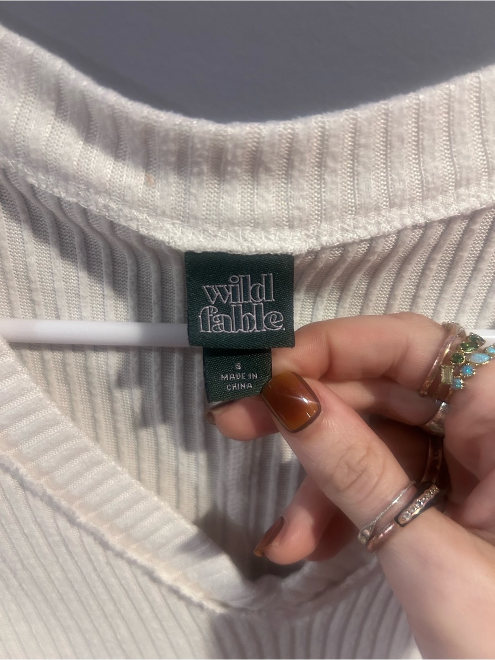 🤍 Wild Fable White V-Neck Tunic
Size Small - Picture 3 of 8